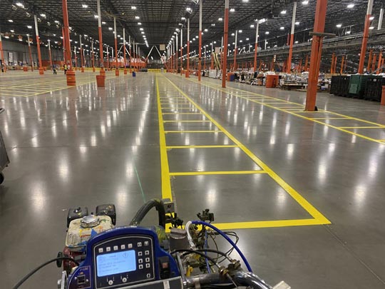 Parking lot striping contractor